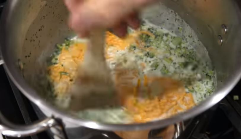 Keto Broccoli Soup Recipe