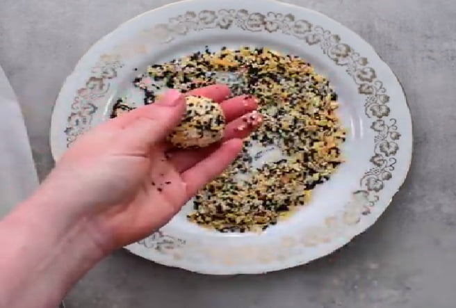 Keto Savory Sesame Fat Bomb Recipe
