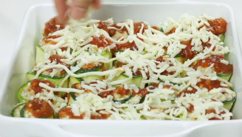 Keto Zucchini Lasagna roll-ups recipe