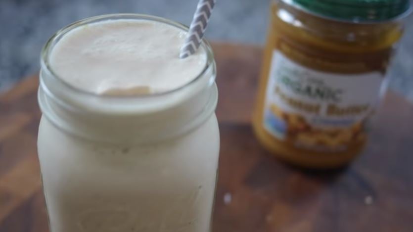 If you love milkshakes as much as we do, then you'll live for this next recipe. This peanut butter caramel milkshake is dairy free and keto friendly.