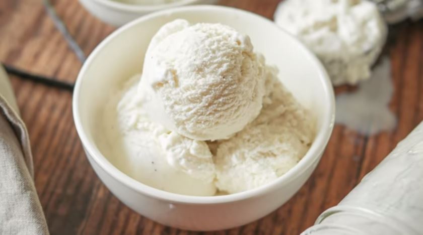In the mood for ice cream but thinking about all the carbs? Check out this delicious vanilla ice cream which is dairy free and keto friendly.