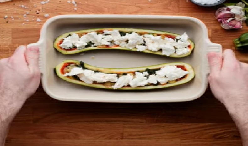 At a loss on what to cook because you are following a diet? Then you will love this delicious vegan and keto friendly zucchini pizza boats with goat cheese.