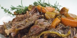 In need of an easy and tasty pot roast slow cooker recipe? You are in luck because this is one of the best slow cooker keto pot roast recipes ever!