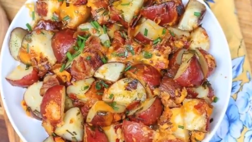 In need of an easy and yummy snack? Then you need to try this slow cooker keto cheesy bacon ranch potatoes. One of the easiest snacks you'll ever make.
